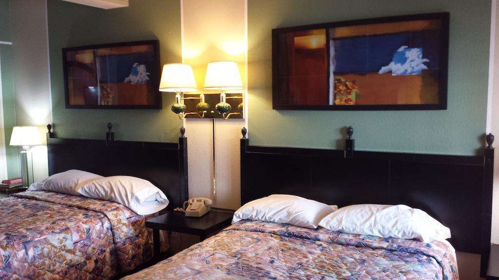 Manor Motel Minooka Εξωτερικό φωτογραφία