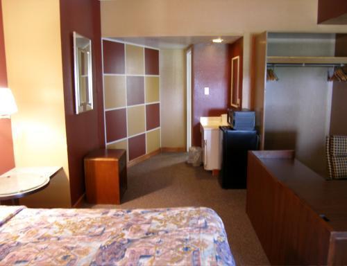 Manor Motel Minooka Εξωτερικό φωτογραφία